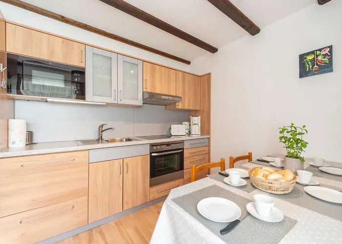 Am Hohen Bogen-58 By Interhome * Arrach