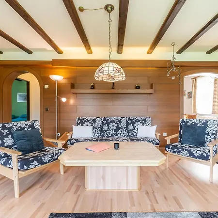 Am Hohen Bogen-58 By Interhome